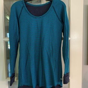 lululemon reversible long sleeved tee